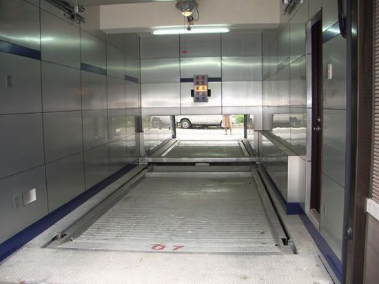 點(diǎn)擊查看詳細(xì)信息<br>標(biāo)題：汽車電梯 閱讀次數(shù)：5088